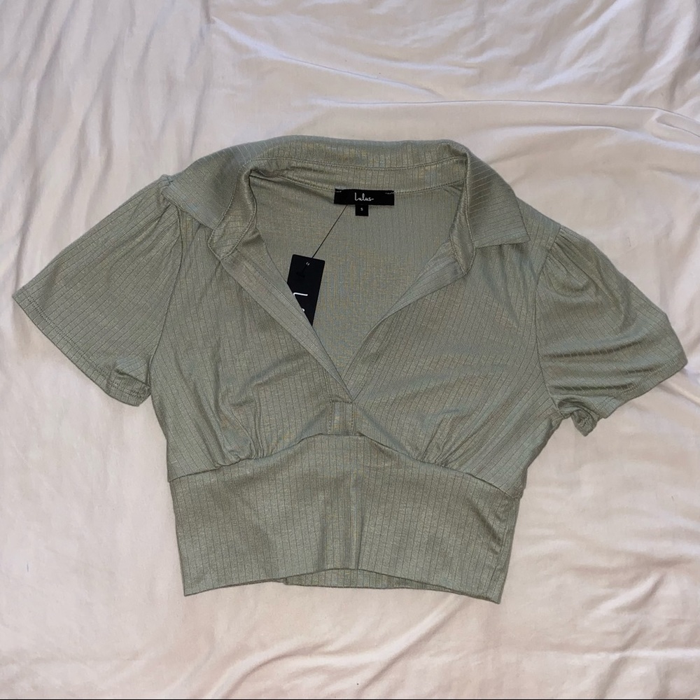 Lulu’s Sage Green Ribbed Collared Short Sleeve Crop Top - Picture 4 of 8